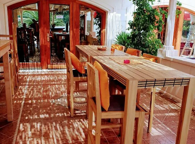 Skansi 旅馆 赫瓦尔